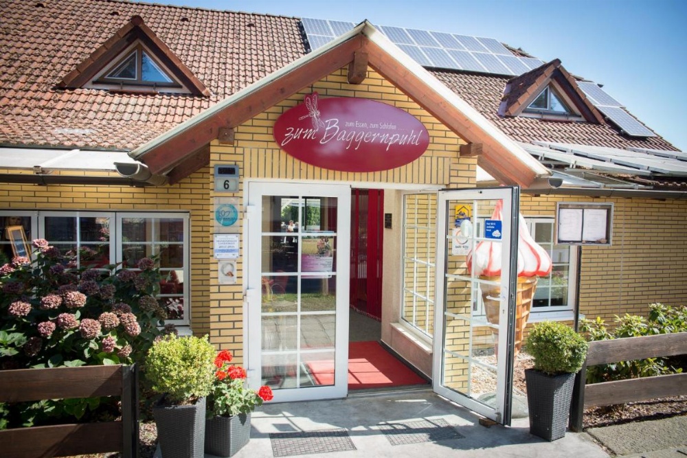 Landhotel zum Baggernpuhl Image 12